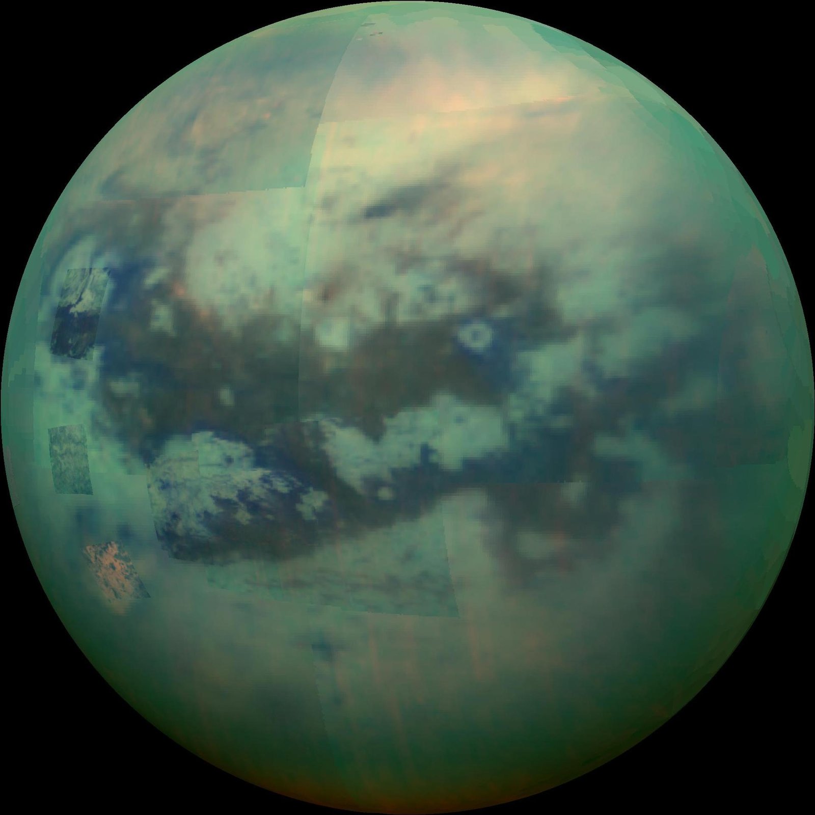 A Titan hold a Cassini szonda infravörös felvételén (NASA/JPL)